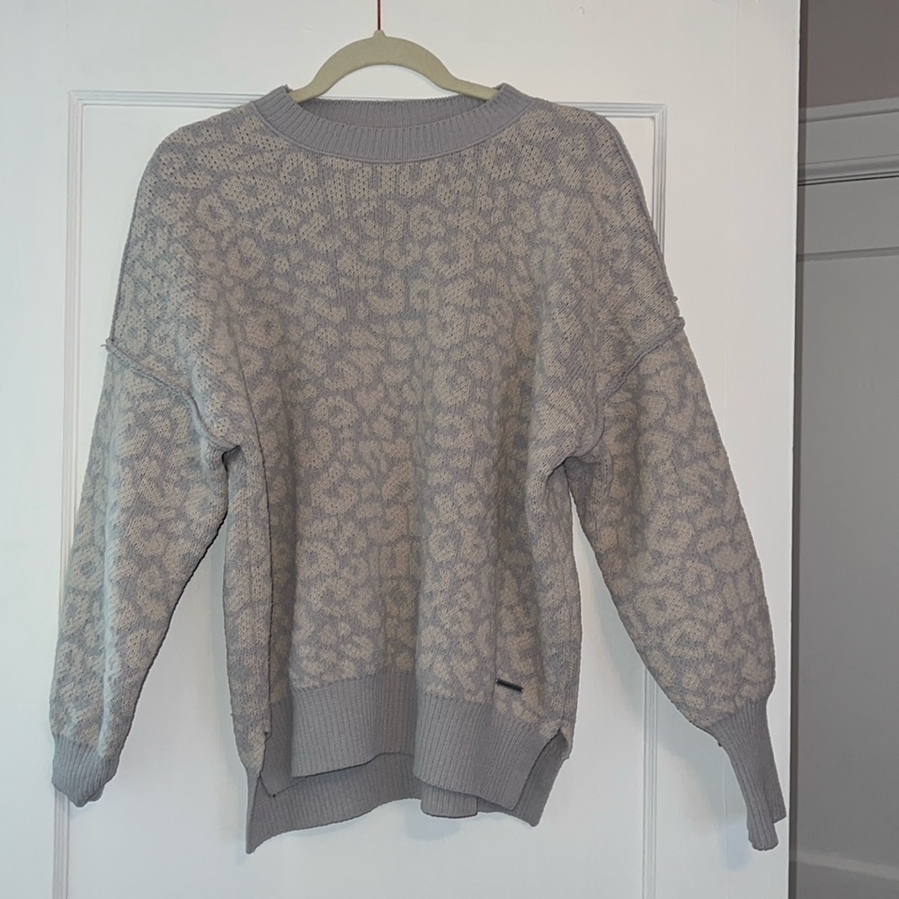 Abercrombie blue and white leopard print sweater.